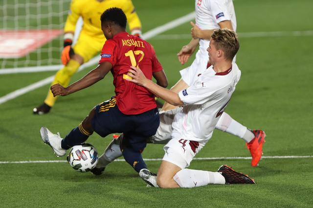 韩德君16+12辽宁胜广东 山西8人上双大胜吉林